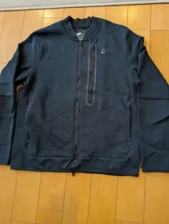 Nike ナイキテックフリースボンバーブラック