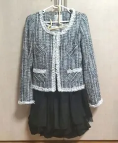 入園式　入学式　卒園式　卒業式　ツイードスカートスーツ Mサイズ 黒と白