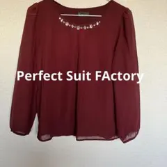 Perfect Suit FActory♡ワインレッドビジュー付きブラウスのサムネイル