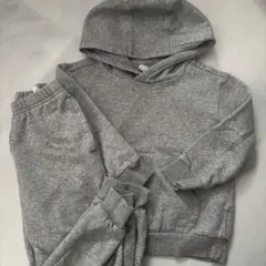 adidas グレー スウェットセット110㎝