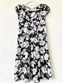 【美品】レベッカテイラー 花柄シフォンワンピース モノトーン パープル サイ2のサムネイル
