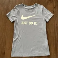 【新品】NIKE Tシャツ