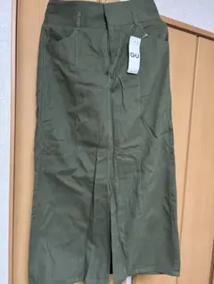 GU オリーブグリーン タイトスカート