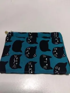 ハンドメイド　黒猫プリントのコインケース