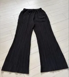 earth music&ecology プリーツワイドパンツ ブラック Fサイズ