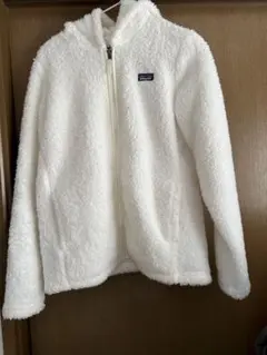 patagonia パタゴニア フリースジャケットキッズXXL ホワイトもこもこ