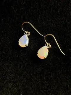 プレシャスオパール　ピアス　ハンドメイド　天然石