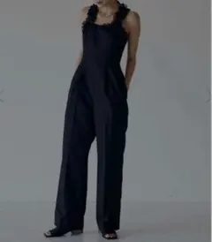 Ameri MEDI 2WAY FRILL ROMPERS - メルカリ
