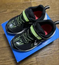 【美品】SYUNSOKU瞬足　ブラック　17cm