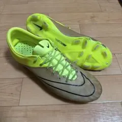 Item thumbnail for item be05ae21-7aba-4fc7-8e74-6bcfb02ed370