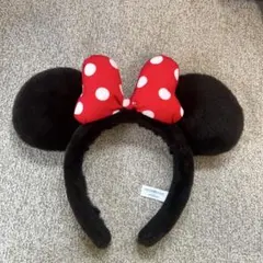 ミニーマウス カチューシャ 黒と赤の水玉