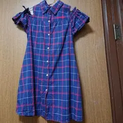 《値下げ》LOVE RABBY 肩出しワンピース 140cmのサムネイル
