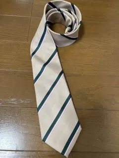 conomi ネクタイ　ベージュ　ストライプのサムネイル