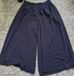 ネイビー ガウチョパンツ