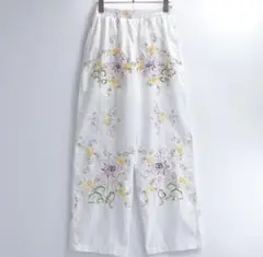ホワイト 花柄刺繍 ワイドパンツ