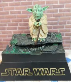 STARWARS ホログラフィック ヨーダ フィギュア トイザラス限定 - メルカリ