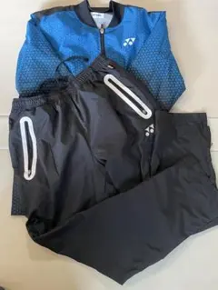 セブン様専用　YONEX ウォームアップウェア Mサイズ 青黒
