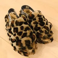 UGG サンダル　ファー　豹柄　ヒョウ柄　アニマル　23〜24cm