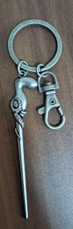 ツイステ展 アズール アーシェングロット メタルチャーム