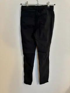 GU ブラック スキニーパンツ