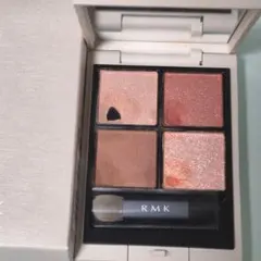 RMK アイシャドウパレット　05 ディライトフル
