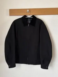 ユニクロ　ジップアップショートブルゾン　黒Lサイズ