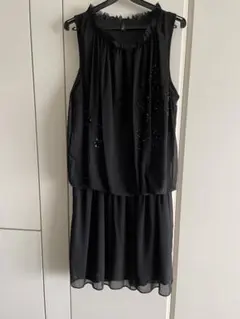 ベネトン　ビーズシフォンワンピース　黒　XS