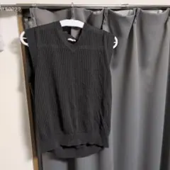 ダークグレー Vネック ノースリーブ ベスト