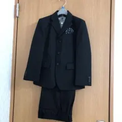 男の子  130㎝ スーツ2点セット（＋おまけでシャツ付き）