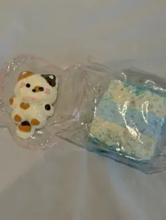 三層トーストスクイーズ sour 猫 ねこ - メルカリ