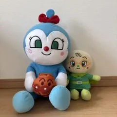 青いぬいぐるみと緑のぬいぐるみセット