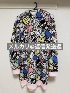 sanrio サンリオ Avail アベイル 総柄 裏起毛 スウェット パーカー
