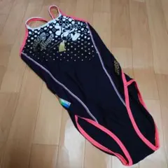【Mサイズ】arena 女子水着 ミッキーマウス柄 ワンピース【使用感あり】のサムネイル