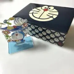 ドラえもん アクリルスタンド限定✨　缶ケース 小物入れ付き2点セット　和柄