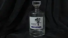 2026年最新】響 空ボトルの人気アイテム - メルカリ