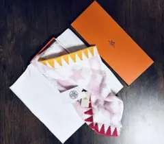 新品　HERMES エルメス タオル ハンカチ サーカスのサムネイル