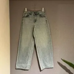 GU ワイドレッグストレートデニム S