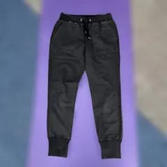 GU ブラック ジョガーパンツ