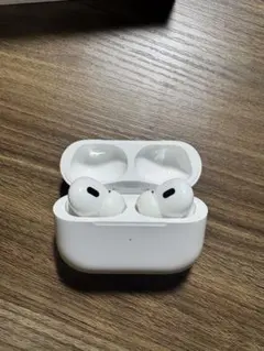 Apple AirPods Pro 第2世代　Lightning版のサムネイル
