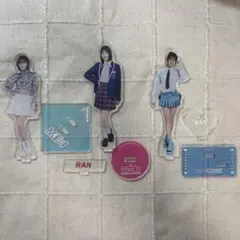 ME:I 石井蘭 アクリルスタンド