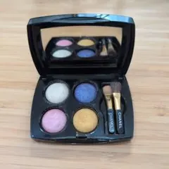 CHANEL レ キャトル オンブル イレジスティーブル アイシャドウパレット