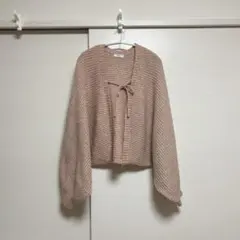 ピンクカーディガン