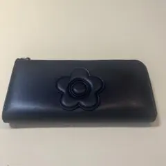【美品】マリークワント ラウンドファスナー長財布（ブラック）