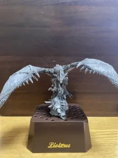 リオレウス フィギュア モンスターハンター ストーンモデル