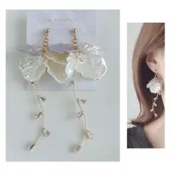花びら　ストーン　パープル　大ぶり　ピアス　イヤリング　きれいめ　フェミニン