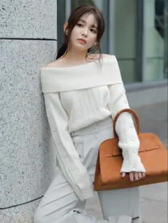 dazzlin オフショルオーバーニット