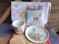 ダッフィー＆フレンズ 20周年カラフルハピネス スーベニアセット⭐️ランチケース