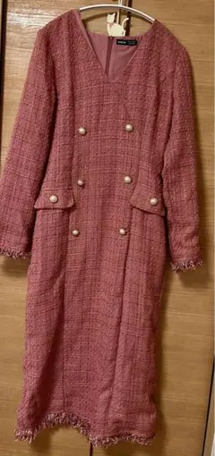 ピンクロングワンピース