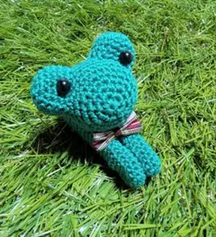 かえるのあみぐるみクリップ＊ハンドメイド＊カーテンタッセルにも◎プレゼントに♪