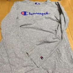 Champion グレー 長袖カットソー